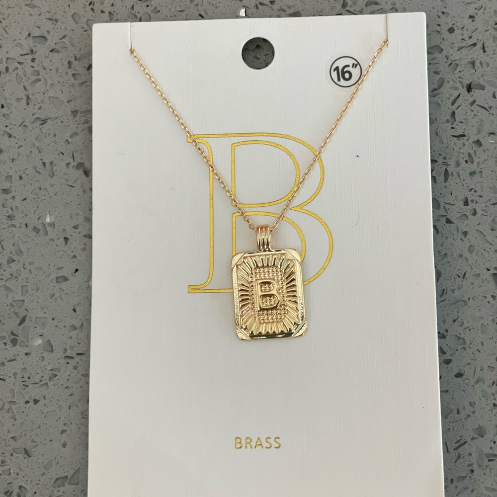 Gold Pendant Necklace “B” letter